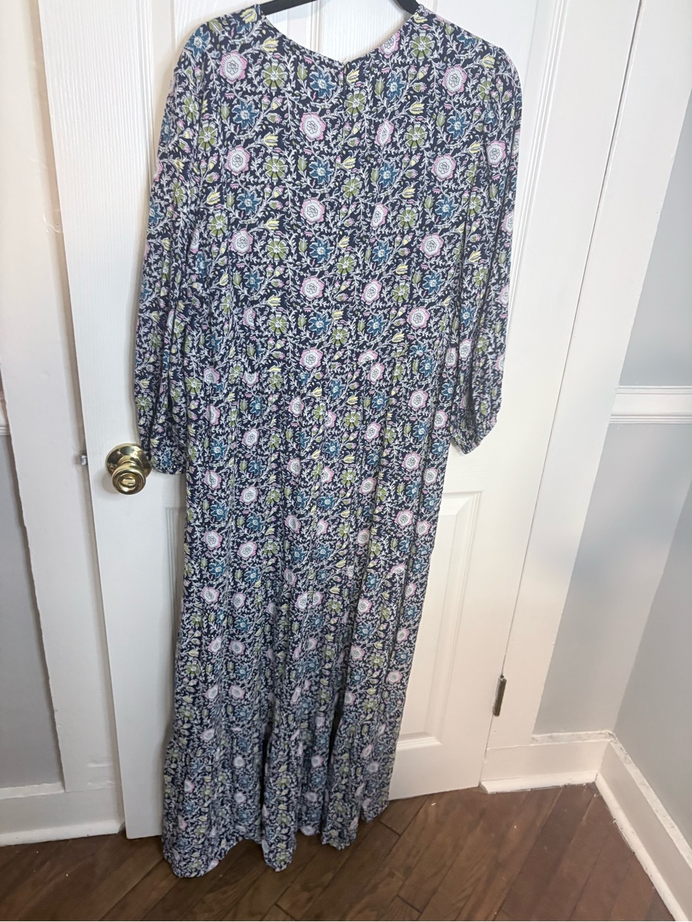 Boden Floral Maxi Dress Size 14 V-Neck Balloon Sleeve EcoVero Navy - Picture 8 of 11